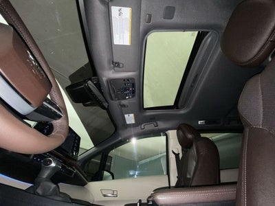 2023 Toyota Sienna Platinum 7 Passenger