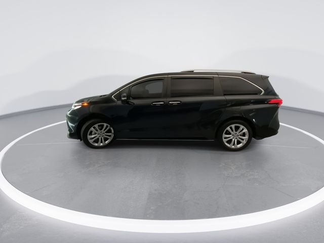 2023 Toyota Sienna Platinum 7 Passenger