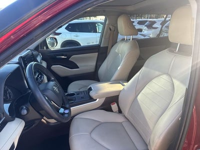 2020 Toyota Highlander XLE