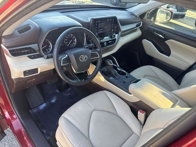 2020 Toyota Highlander XLE