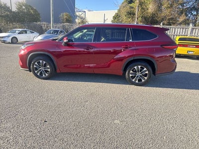 2020 Toyota Highlander XLE