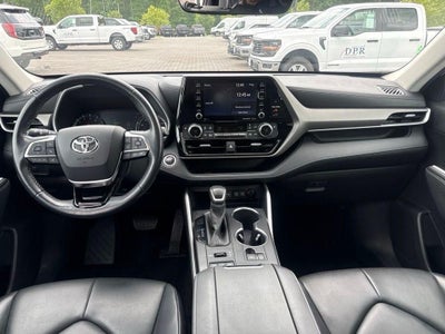 2020 Toyota Highlander XLE