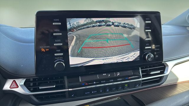 2023 Toyota Sienna XLE 8 Passenger