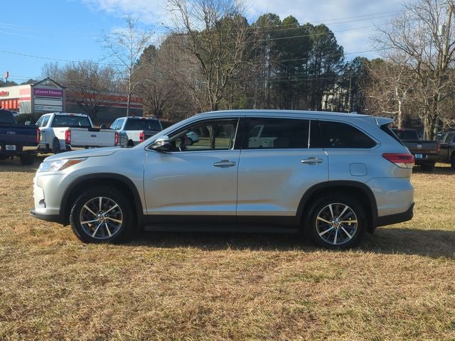 2019 Toyota Highlander Base