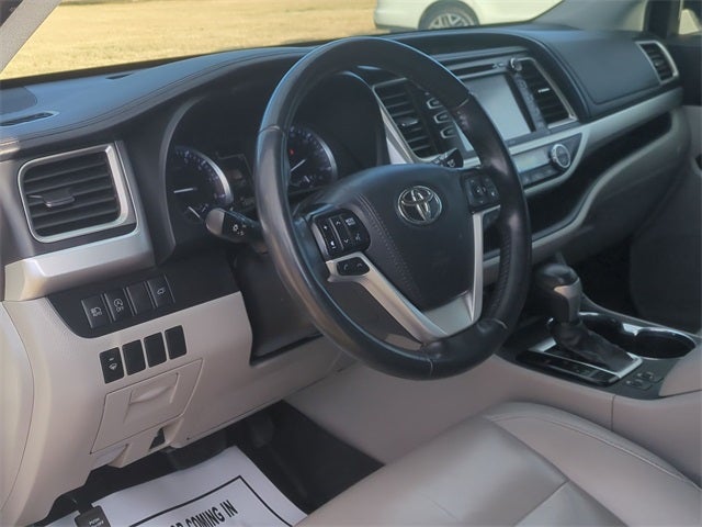 2019 Toyota Highlander Base
