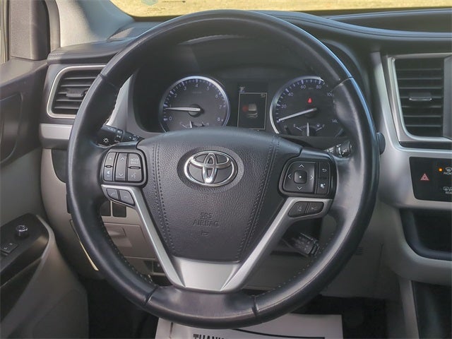 2019 Toyota Highlander Base