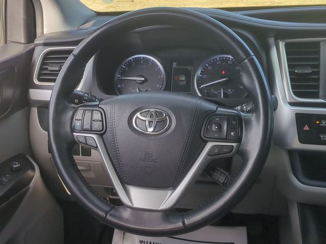 2019 Toyota Highlander Base