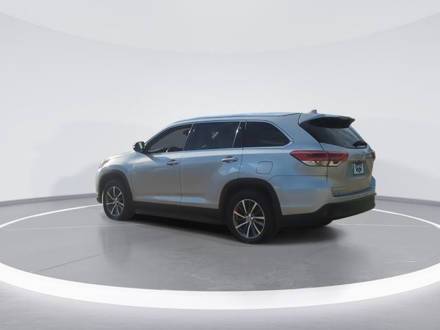2019 Toyota Highlander Base