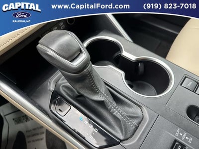 2024 Toyota Highlander Hybrid XLE