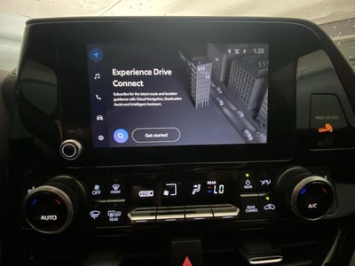 2025 Toyota Highlander Hybrid XLE