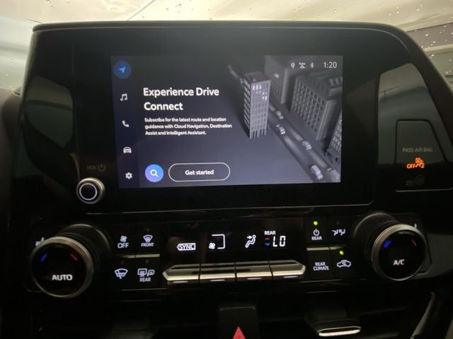 2025 Toyota Highlander Hybrid XLE
