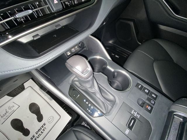 2025 Toyota Highlander Hybrid XLE