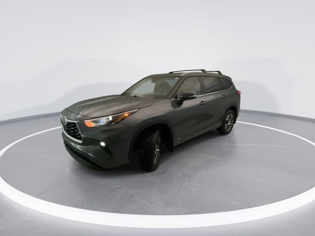 2025 Toyota Highlander Hybrid XLE