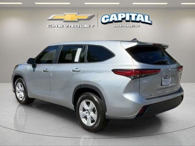 2023 Toyota Highlander LE