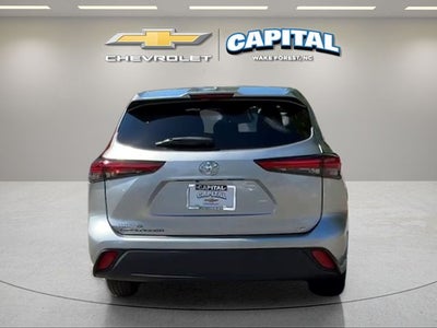 2023 Toyota Highlander LE