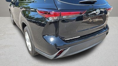 2024 Toyota Highlander LE