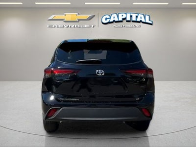 2024 Toyota Highlander LE