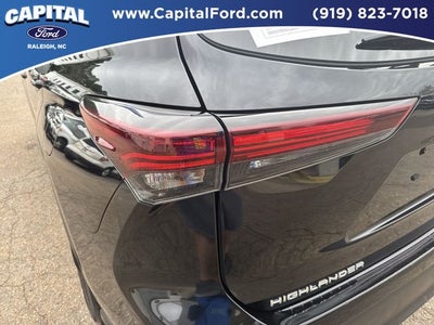 2024 Toyota Highlander XLE