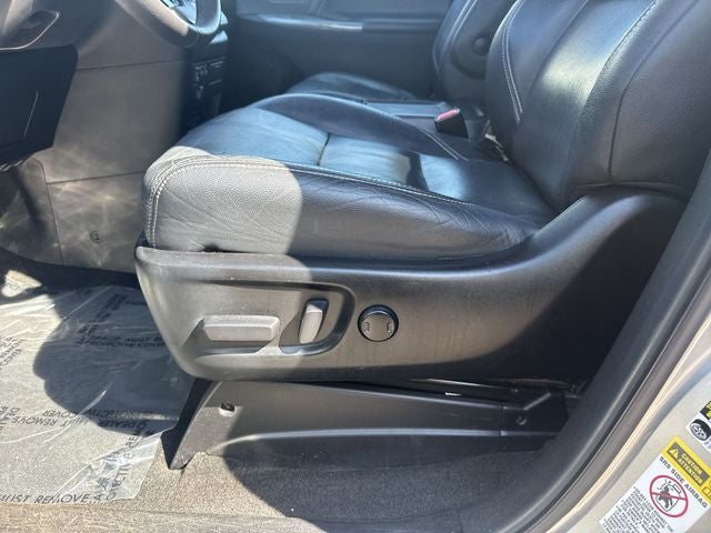 2017 Toyota Sienna SE Premium 8 Passenger