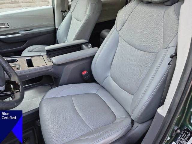 2022 Toyota Sienna Limited 7 Passenger