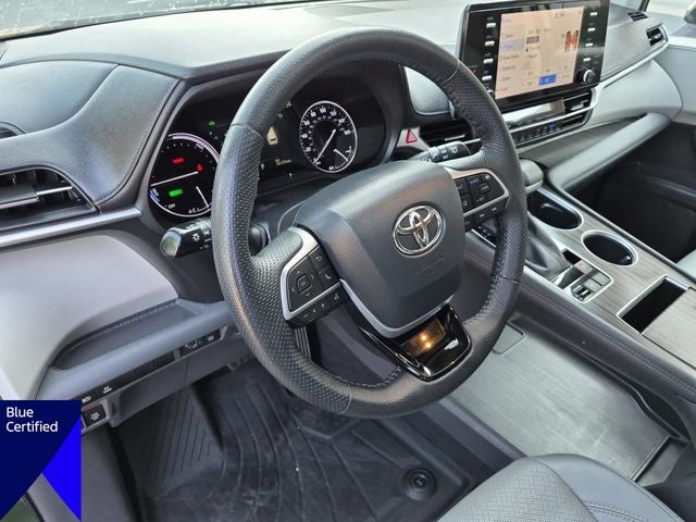 2022 Toyota Sienna Limited 7 Passenger