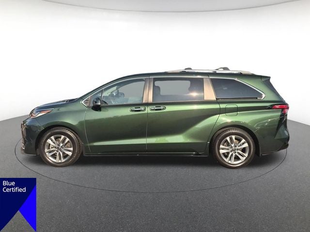 2022 Toyota Sienna Limited 7 Passenger