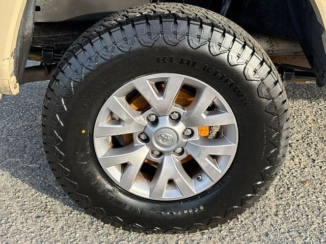 2018 Toyota Tacoma SR5 V6