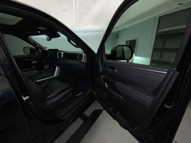 2023 Toyota Tundra Hybrid Platinum