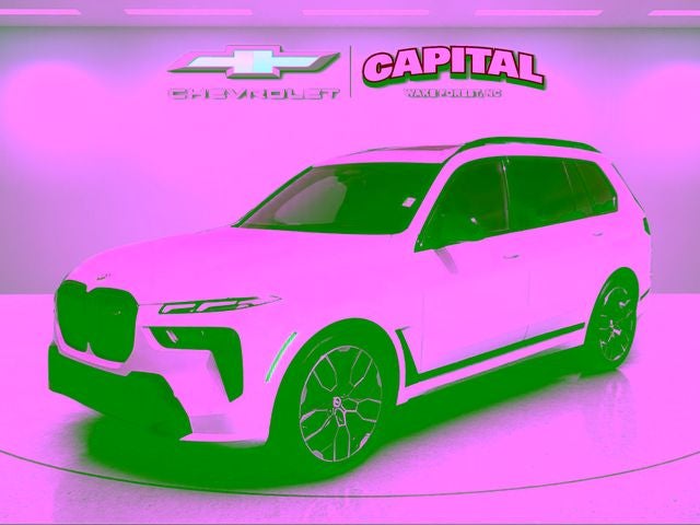 2023 BMW X7 M60i