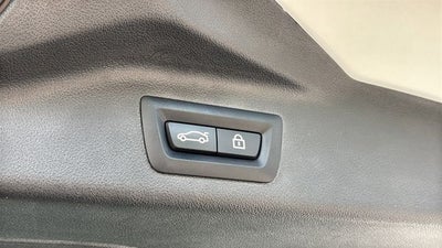 2023 BMW X7 M60i