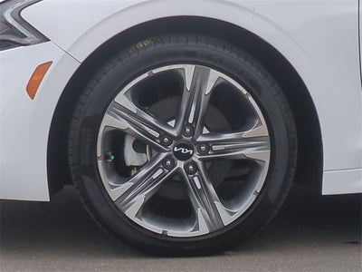 2024 Kia K5 EX