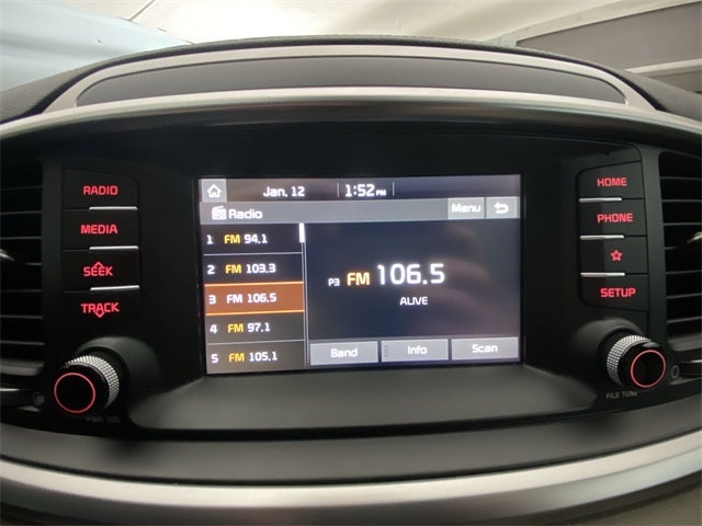 2020 Kia Sorento LX