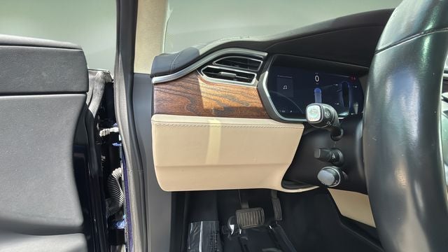 2017 Tesla Model X 90D