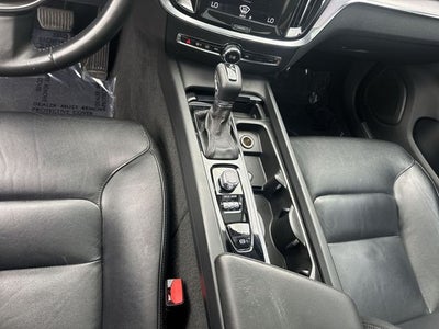 2020 Volvo S60 T5 Momentum