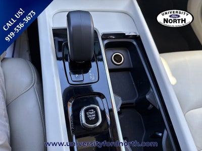 2024 Volvo S60 B5 Core Dark Theme