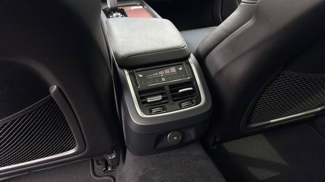 2024 Volvo S60 Ultimate