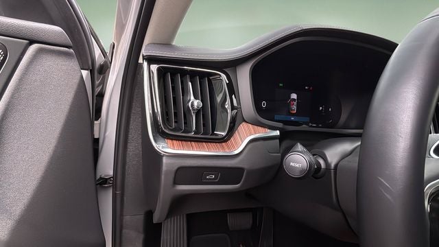 2024 Volvo S60 Ultimate