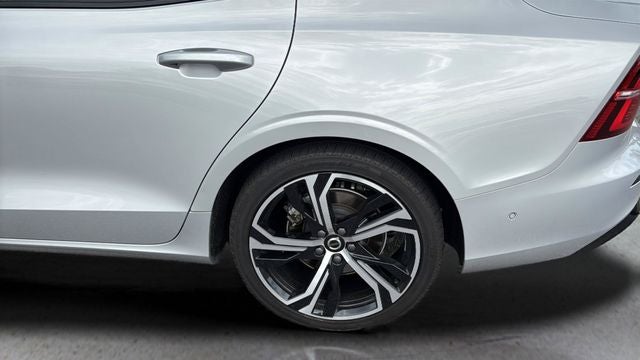 2024 Volvo S60 Ultimate