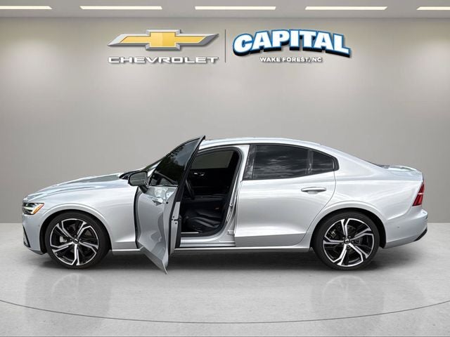 2024 Volvo S60 Ultimate