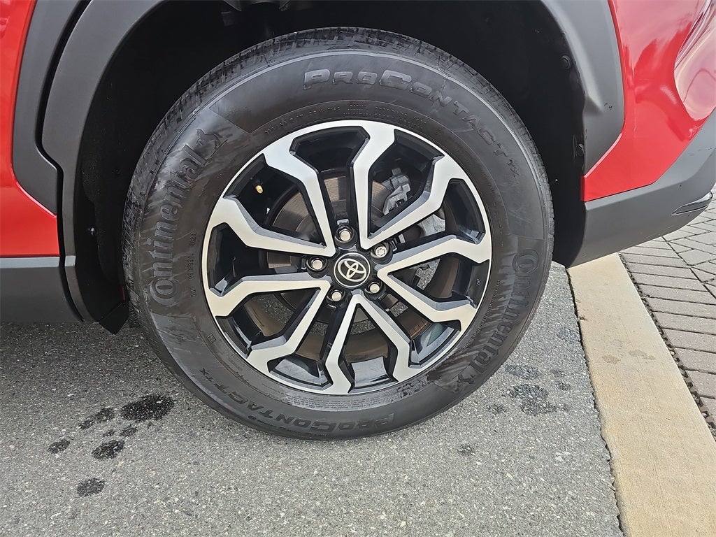 2023 Toyota Corolla Cross Hybrid SE