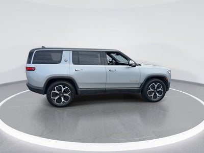 2024 Rivian R1S Adventure