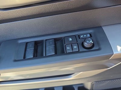 2024 Toyota Sequoia SR5