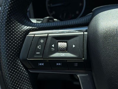 2024 Mitsubishi Outlander Base