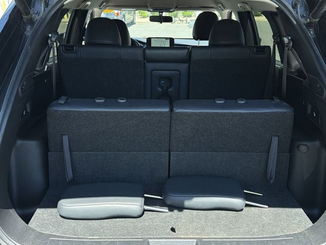2024 Mitsubishi Outlander Base