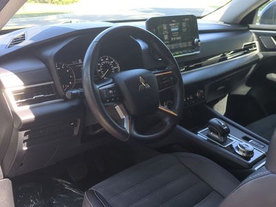 2024 Mitsubishi Outlander SE Black Edition