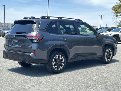 2025 Subaru Forester Premium
