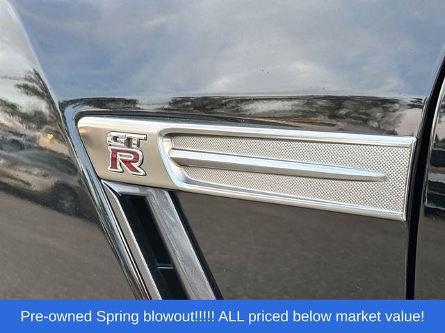 2011 Nissan GT-R Premium