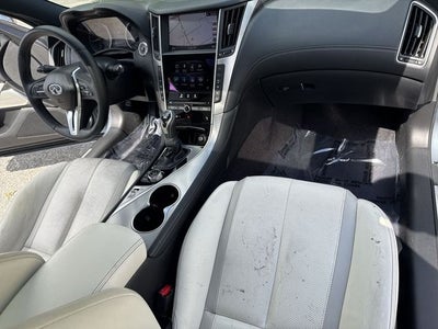 2017 INFINITI Q60 2.0t Premium