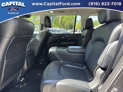 2024 INFINITI QX80 LUXE