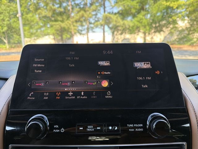 2023 INFINITI QX80 Sensory